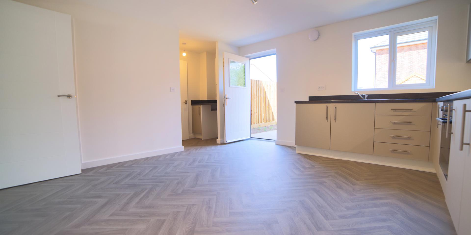 There is a small separate area in the kitchen which can be used as a utility