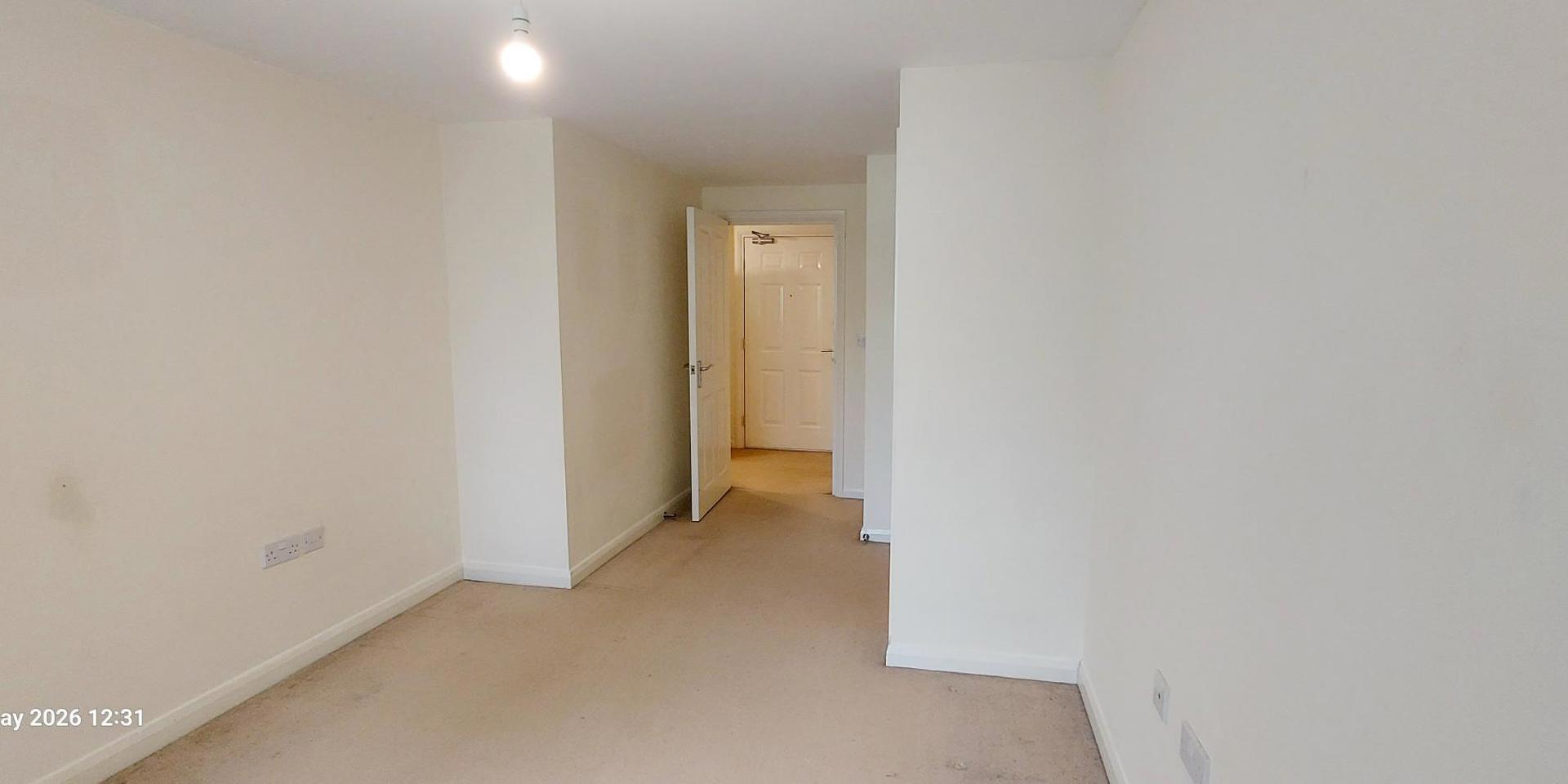 Second Bedroom (2)