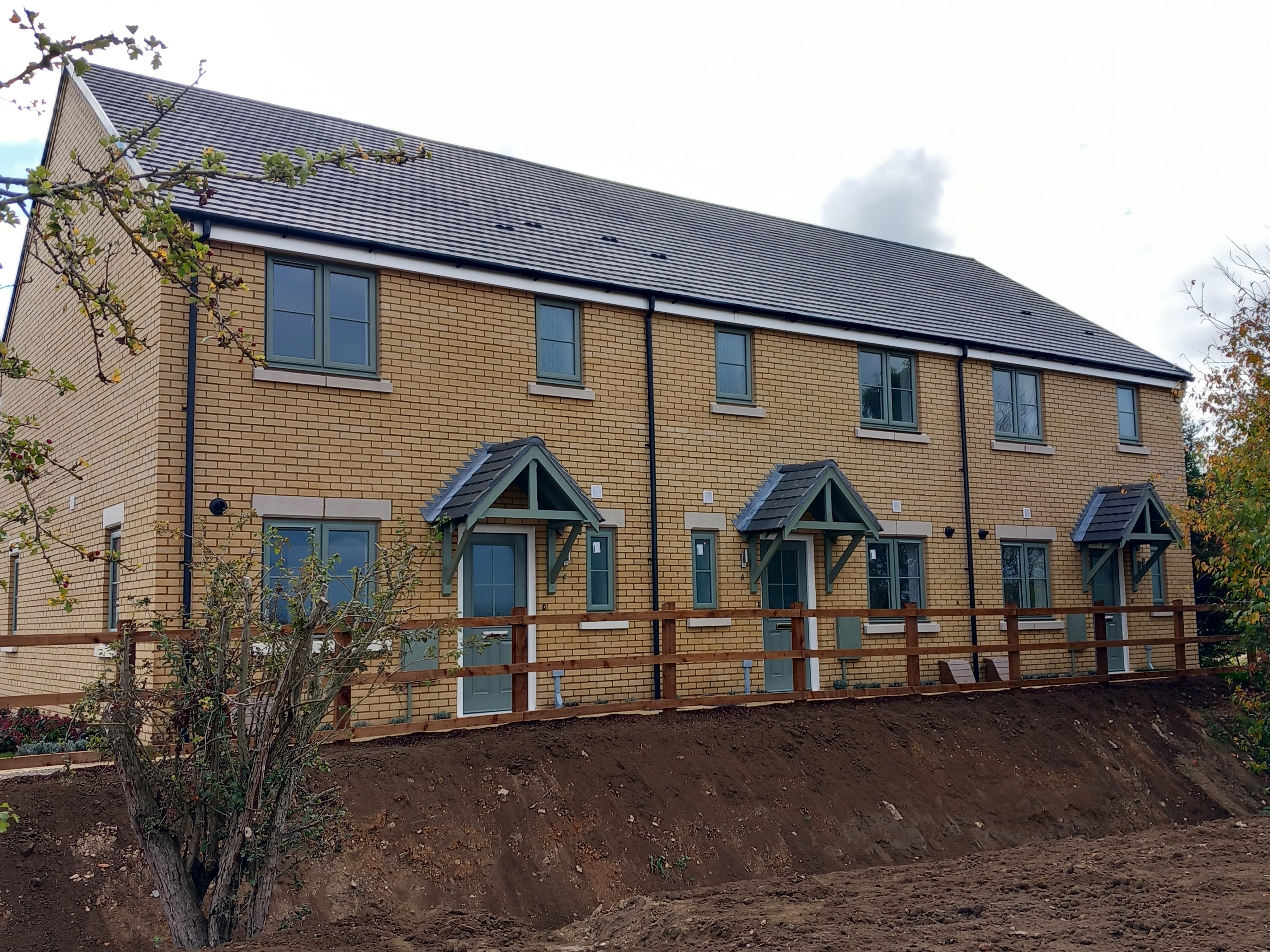 External View Skylark View