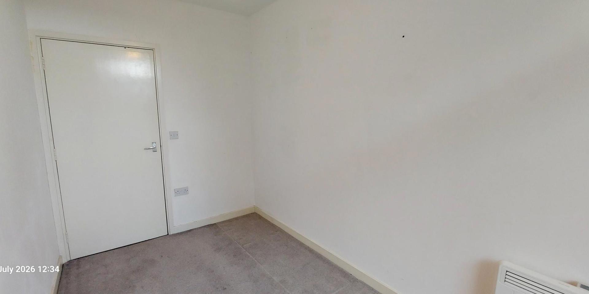 Small Bedroom Or Home Office (2)