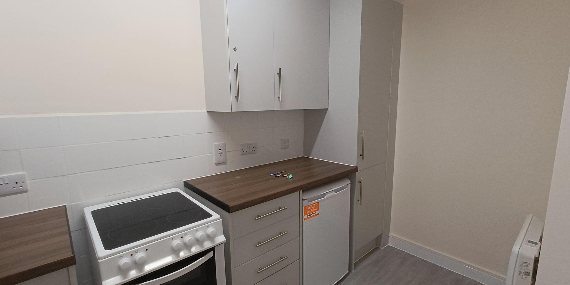Kitchen (2)