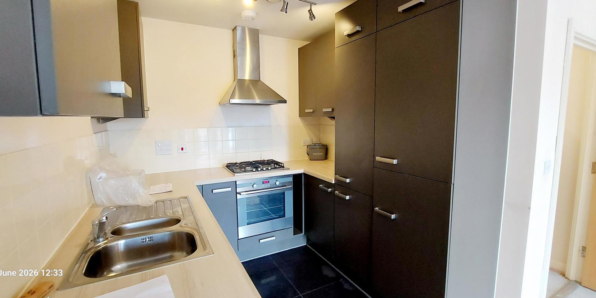 Kitchen (2)