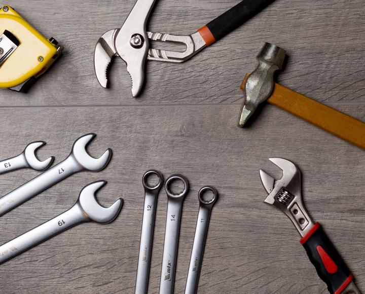 Different tools used for repairs to properties