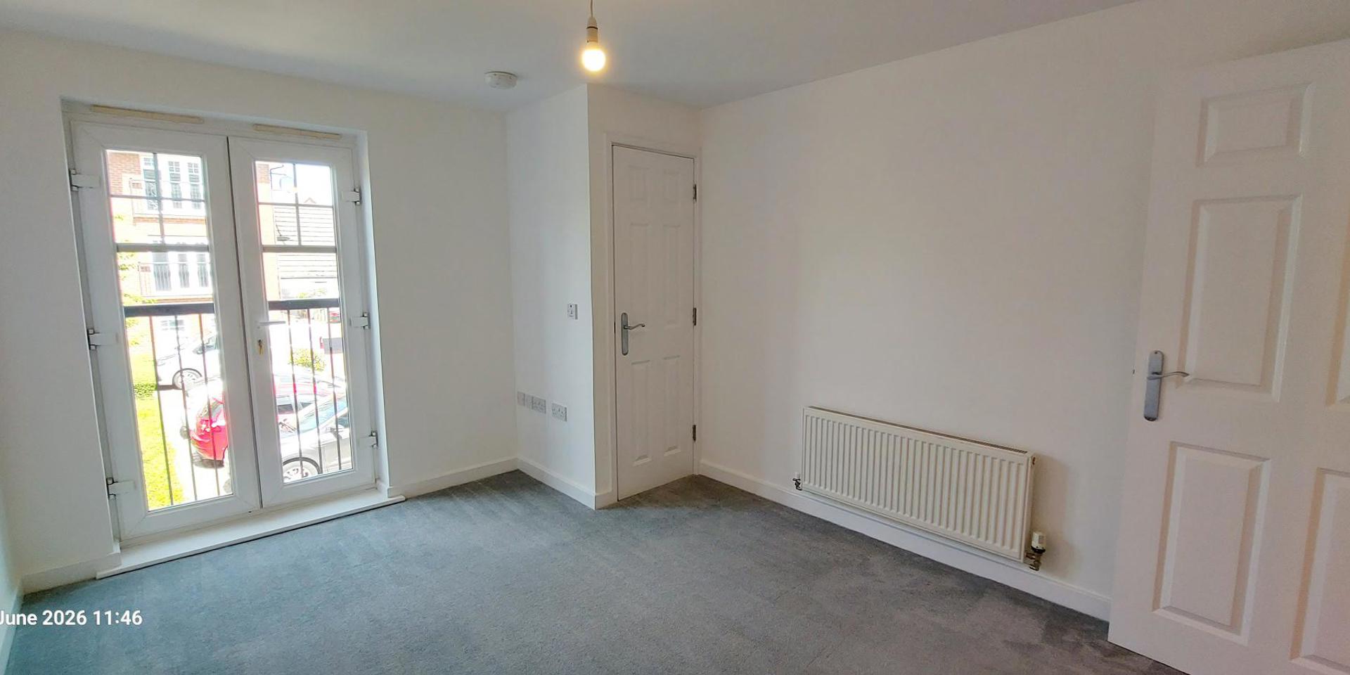 Second Bedroom (2)