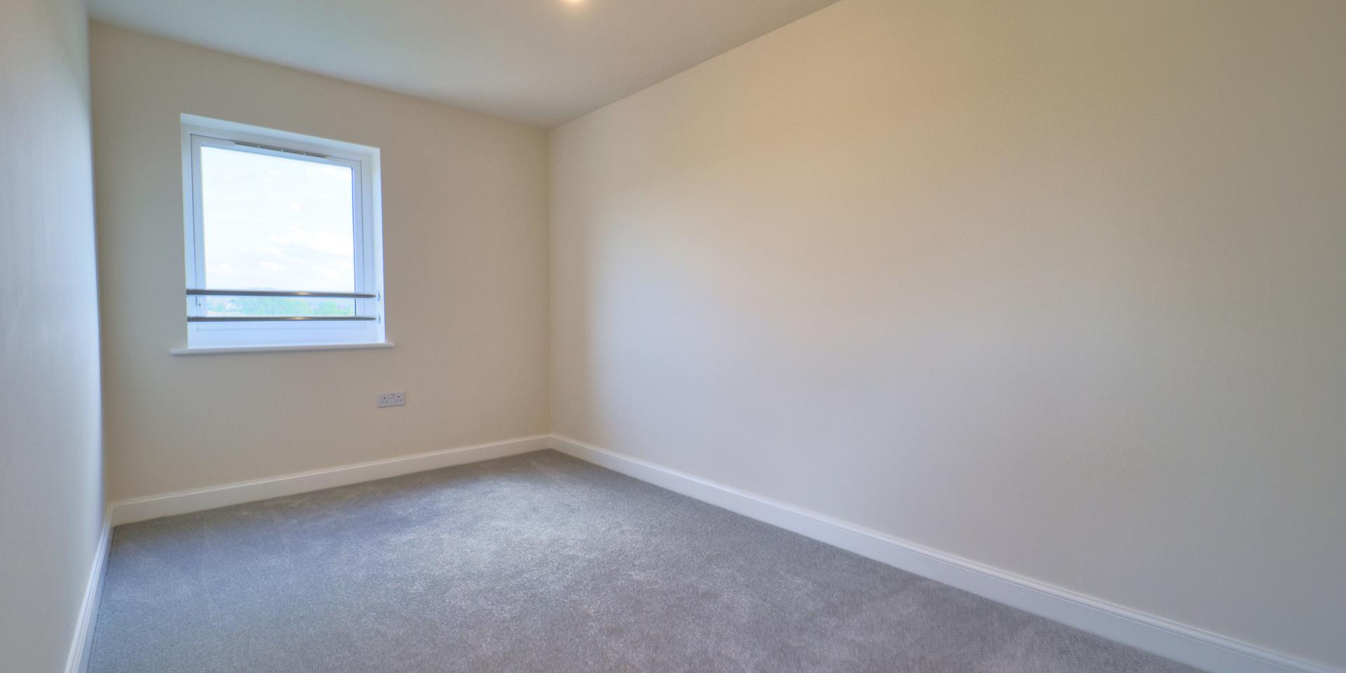 Bedroom 3 fits 2 single beds