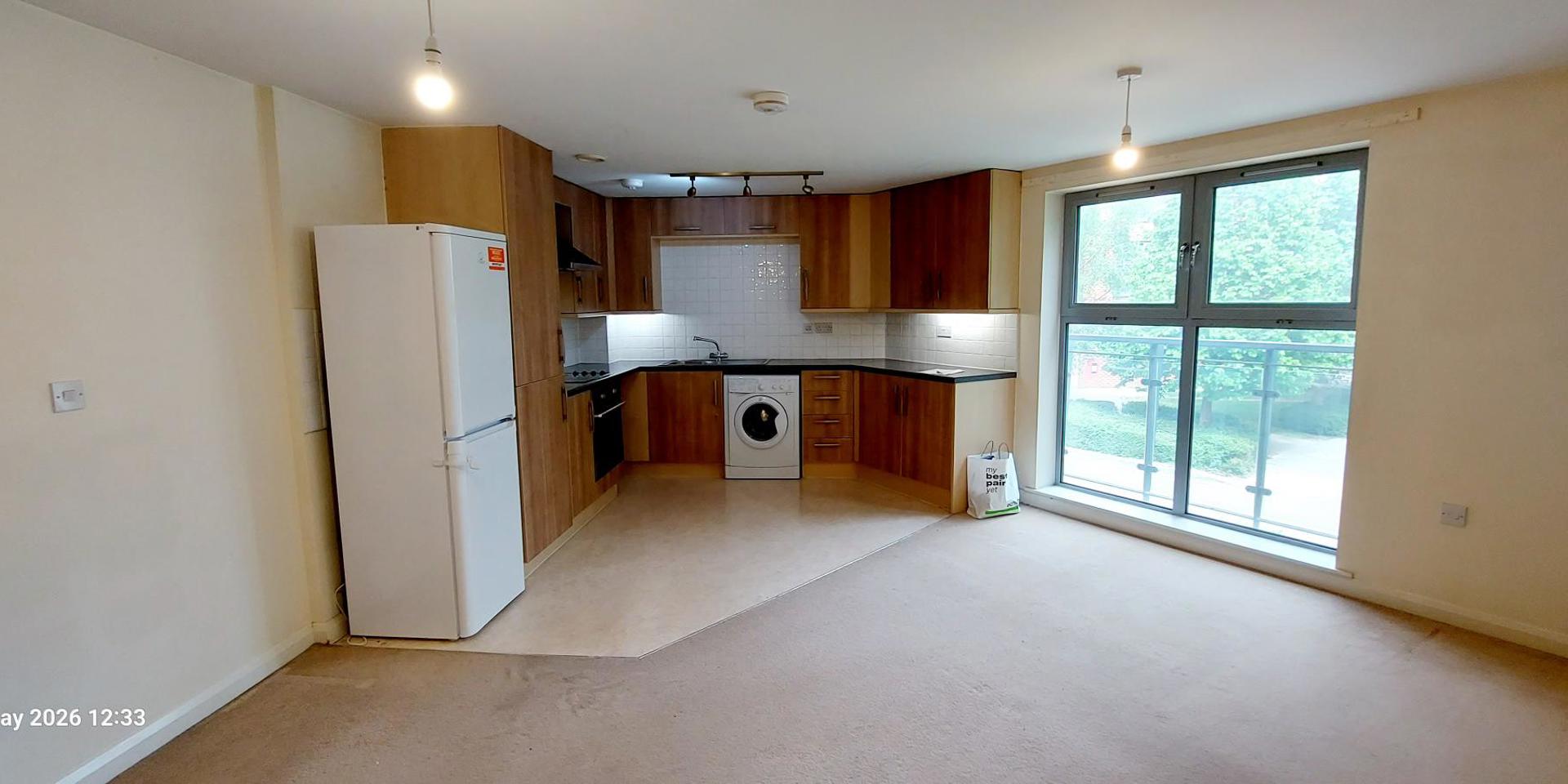 Kitchen (2)